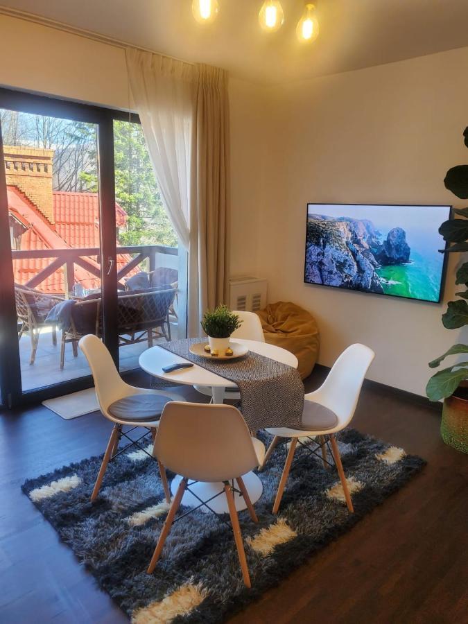 Casa Larisa - Wolves Apartment Sinaia Kültér fotó